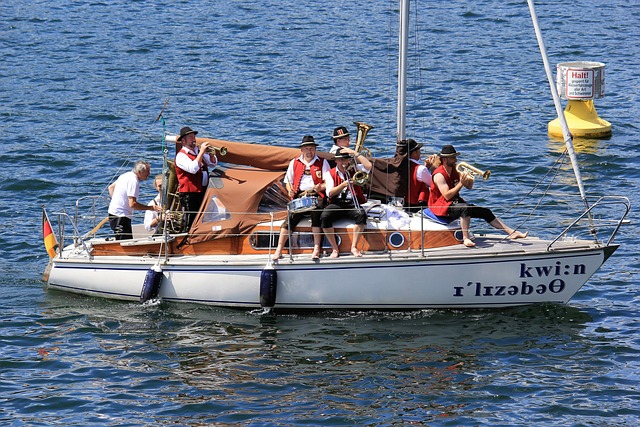 在眉睫的任 在眉睫的任